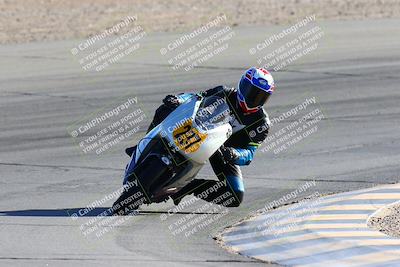 media/Jan-08-2022-SoCal Trackdays (Sat) [[1ec2777125]]/Turn 10 (2pm)/